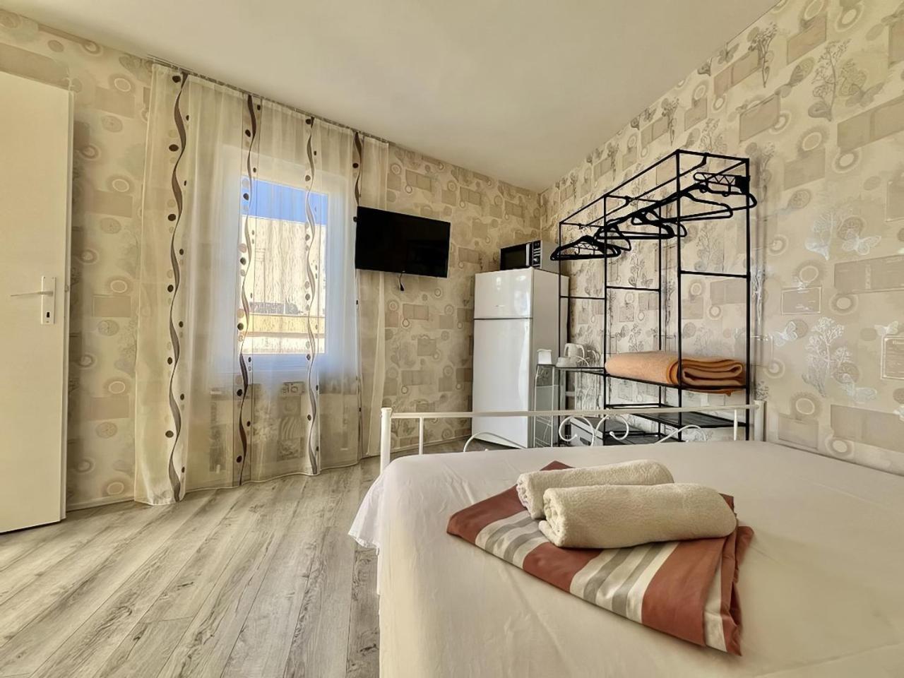 Liya Apartamento Baška Voda Exterior foto